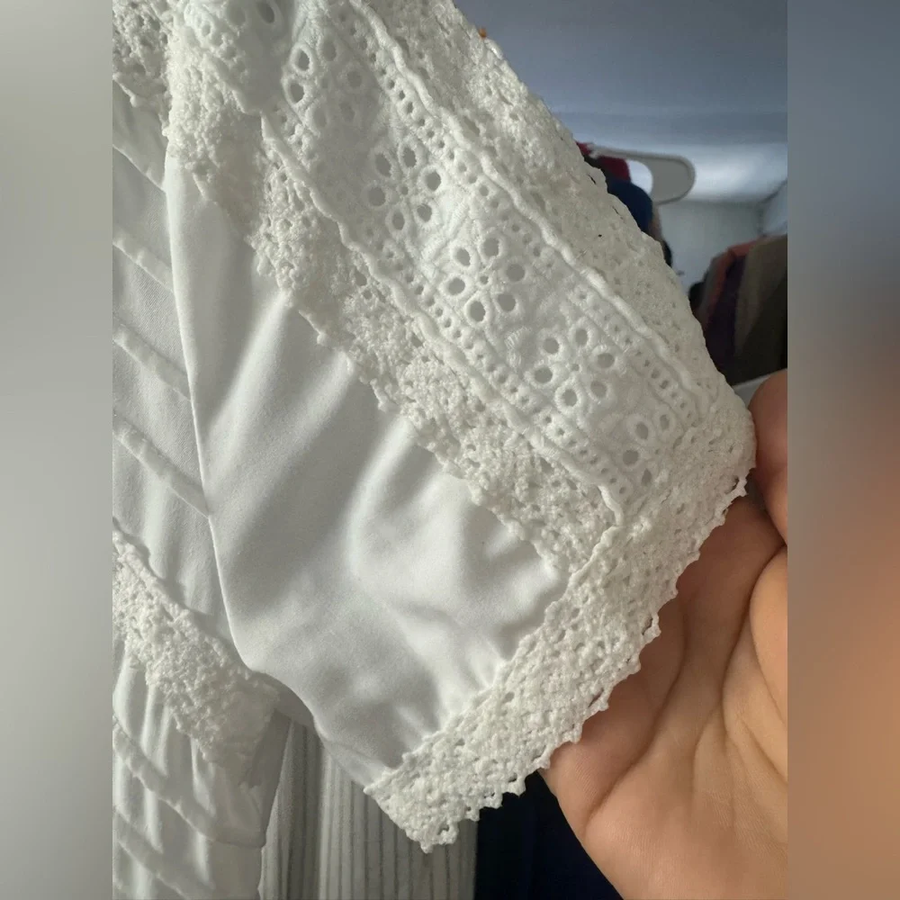 Elegant Belle & Bloom Dress - Picture 7 of 8